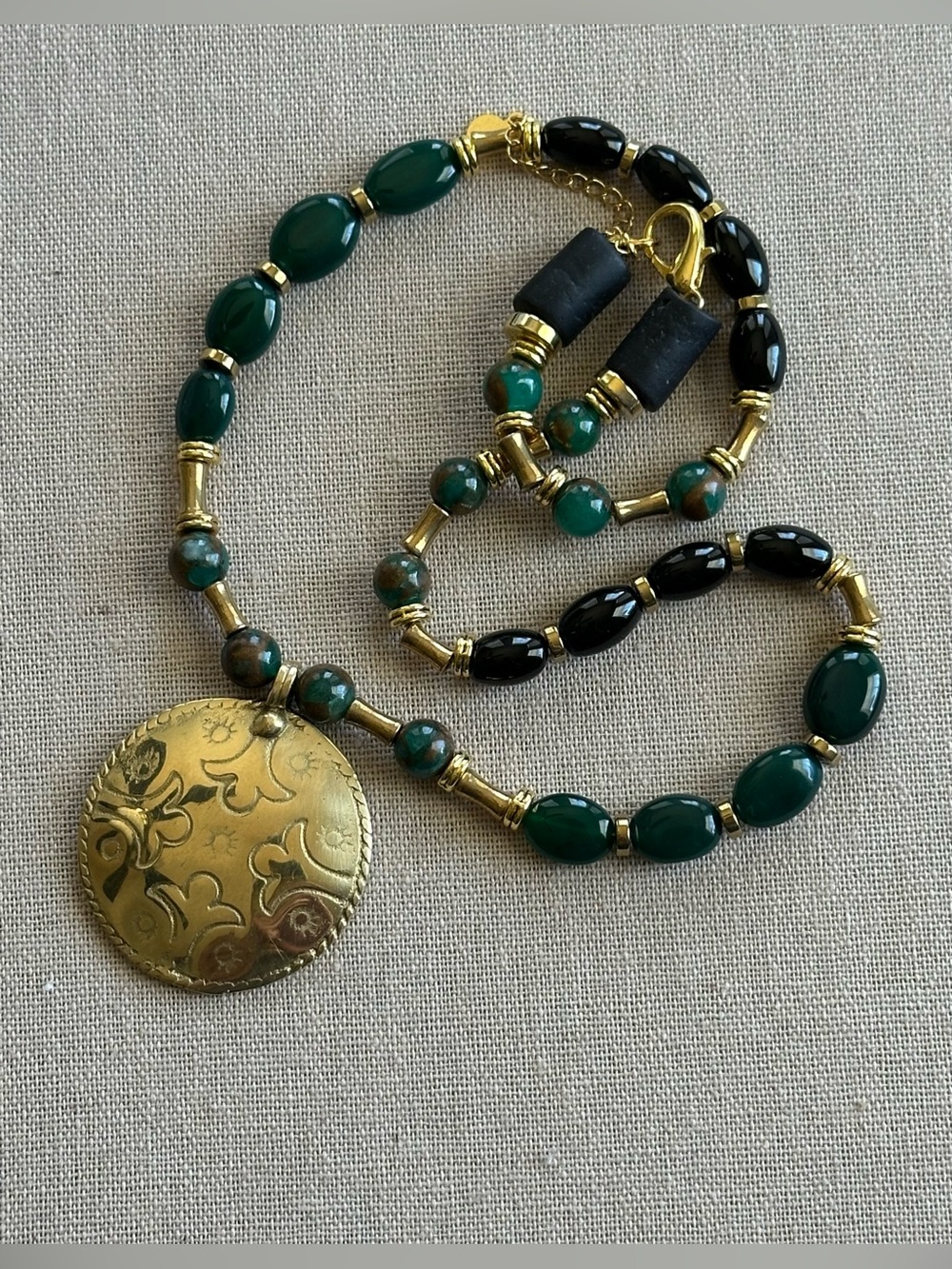 22-1/2 inch Onyx bead necklace NWOT - Picture 3 of 13